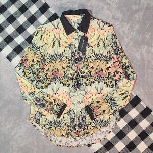 XS | Black Swan | Contrast Trim Floral Button-Up Blouse